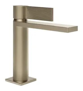 Смеситель для раковины Gessi Inverso, однорычажный, с донным клапаном и соединительными шлангами, Н-178 мм, цвет Finox Brushed Nickel
