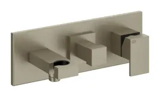 Смеситель Gessi Rettangolo, встраиваемый, однорычажный, дивертор на 2 выхода, шланговое подсоединение, держатель душевой лейки, внешняя часть, цвет Finox Brushed Nickel