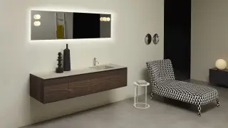 Тумба подвесная коричневая