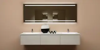 Зеркало с двойной подсветкой