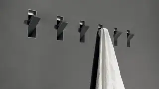 Крючок для одежды