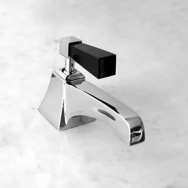 Devon&Devon Vip Time Смеситель для раковины на 1 отв., цвет хром 2VPTIME210CR