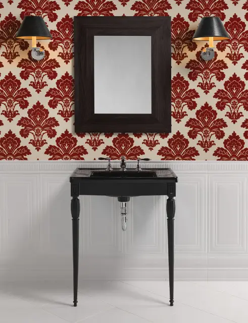 Troon Radcliffe Basin Stand